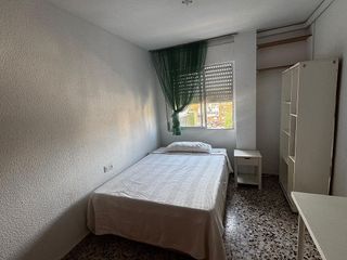 Piso en alquiler en La Barriguilla en Málaga