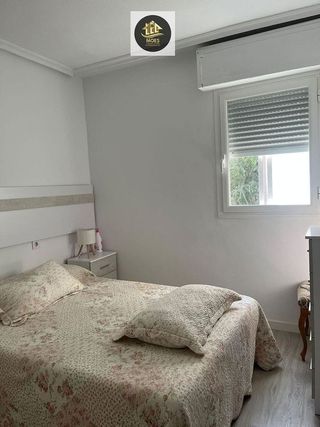 Piso en alquiler en Peñamefecit - Avda Barcelona en Jaén