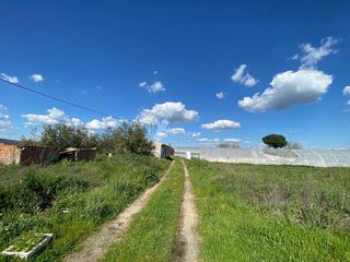 Terreno en venta en Villa del Prado