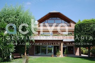 Chalet en alquiler en Sant Just Desvern