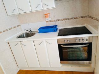 Estudio en alquiler en Sants-Badal en Barcelona