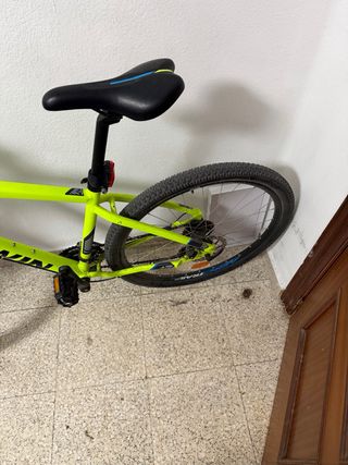Bicicleta B-Twin Rockrider 520