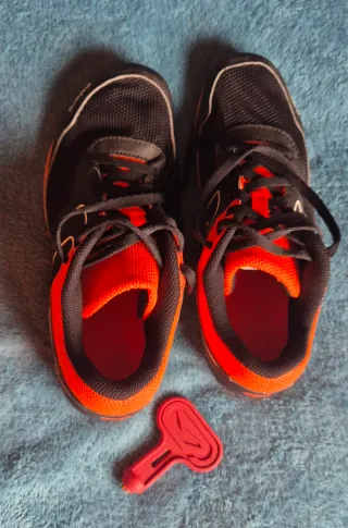 Zapatillas correr clavos nº39