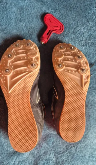 Zapatillas correr clavos nº39