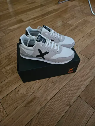 Zapatillas Munich Dash Gris y Blanco