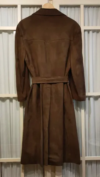 Abrigo Largo Ante Marrón Botones Peletería