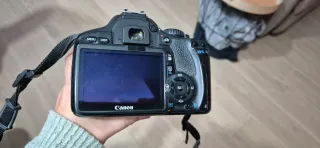 Cámara Canon EOS 550D + objetivo 55-250mm