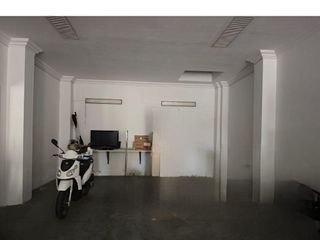 Local comercial en venta en Arahal