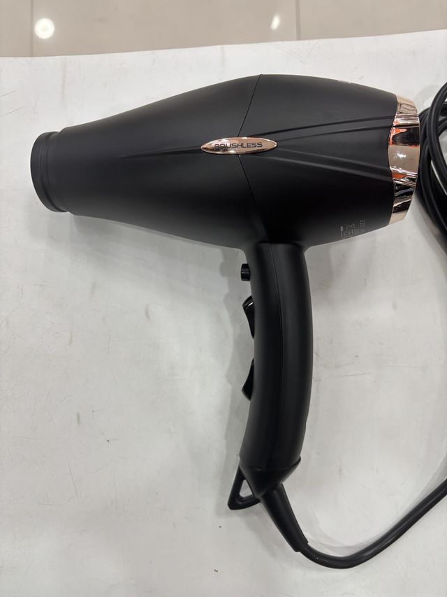 SECADOR DE PELO BRUSHLESS EN CAJA CON ACCESORIOS