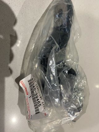 Rotula Toyota Land Cruiser J90 (43340-39465)