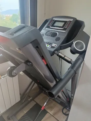 Cinta de correr BH casi nueva