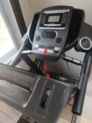 Cinta de correr BH casi nueva