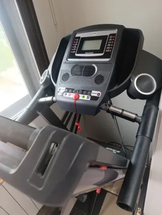 Cinta de correr BH casi nueva