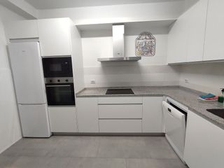 Piso en alquiler en Ensanche en Coruña (A)