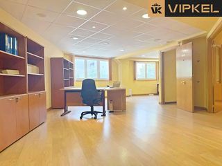 Local comercial en alquiler en Los Castros - Castrillón - Eiris en Coruña (A)