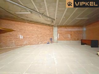 Local comercial en alquiler en Los Castros - Castrillón - Eiris en Coruña (A)
