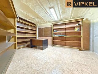 Local comercial en alquiler en Los Castros - Castrillón - Eiris en Coruña (A)