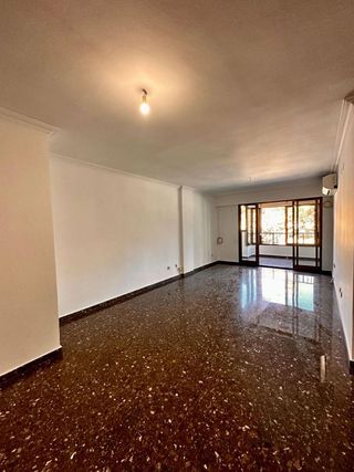 Piso en alquiler en Ensanche - Diputación en Alicante