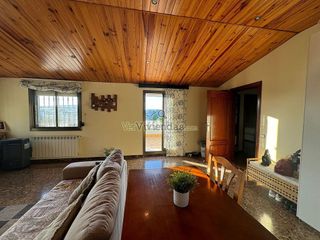 Chalet en venta en Torrelles de Llobregat