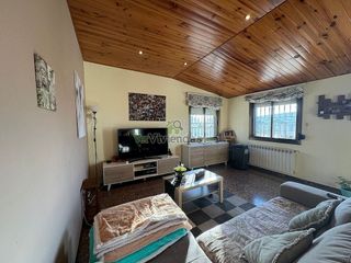 Chalet en venta en Torrelles de Llobregat