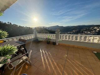 Chalet en venta en Torrelles de Llobregat