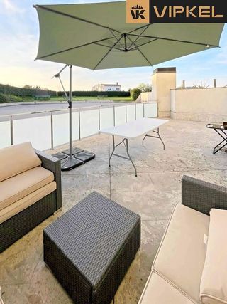 Piso en alquiler en Neda