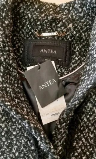 Chaqueta mujer gris y negra
