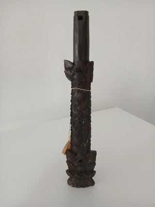 Flauto Balinese in Legno Intagliato Vintage