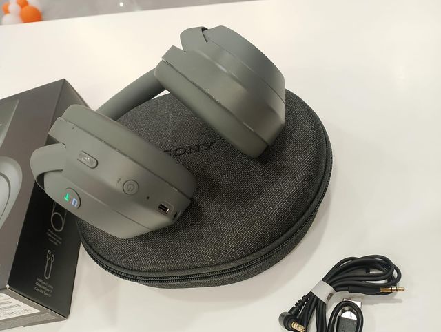 AURICULARES SONY ULT POWER SOUND A ESTRENAR