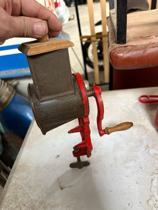 Rallador antiguo Elma