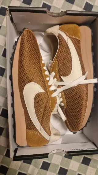 Zapatillas Nike LD-1000 Marrones y Beige CAMEL