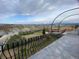 Hotel en alquiler en Móra d´Ebre