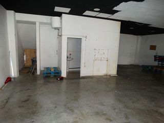 Local comercial en alquiler en Xàtiva