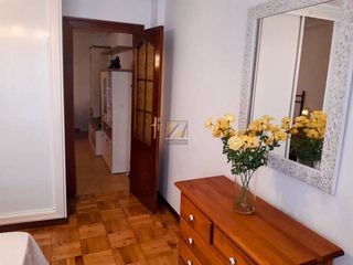 Piso en alquiler en Centro en Gijón