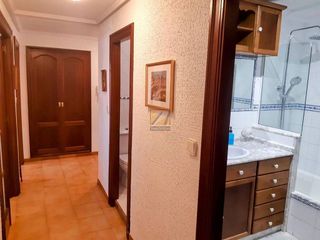 Piso en alquiler en Centro en Gijón