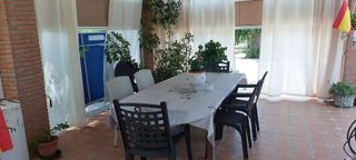 Chalet en venta en Carmona