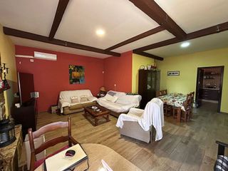 Chalet en venta en Carmona