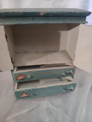 Credenza bambole vintage dipinta