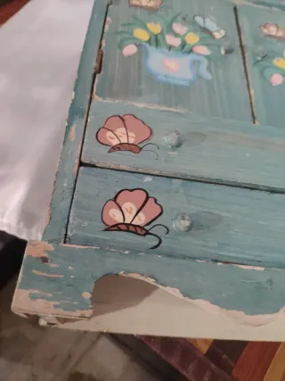 Credenza bambole vintage dipinta