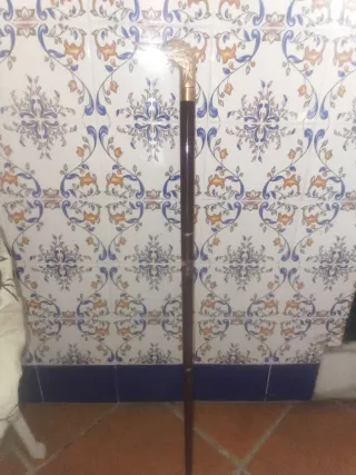 Bastón antiguo con empuñadura de pato