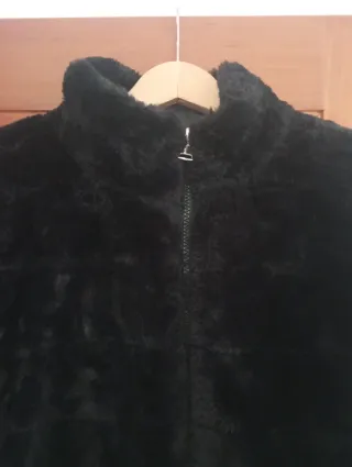 Abrigo acolchado mujer negro