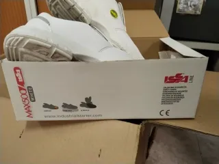 Zapatos de seguridad blancos T40