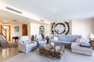 Ático en venta en Escala, L´