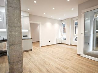 Piso en alquiler en Centro en Gijón