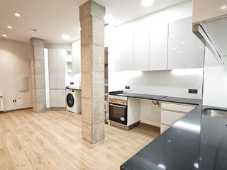 Piso en alquiler en Centro en Gijón