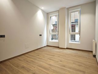 Piso en alquiler en Centro en Gijón