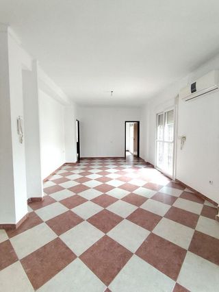 Edificio en venta en Camas