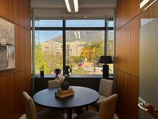 Oficina en alquiler en Lomas de Marbella Club - Puente Romano en Marbella