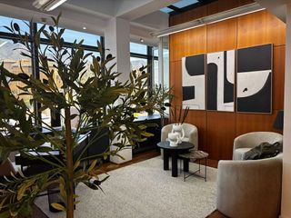 Oficina en alquiler en Lomas de Marbella Club - Puente Romano en Marbella