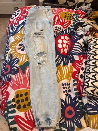 Jogger Jeans Bershka Rotos Talla M